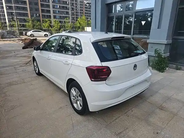 Volkswagen Polo 2021