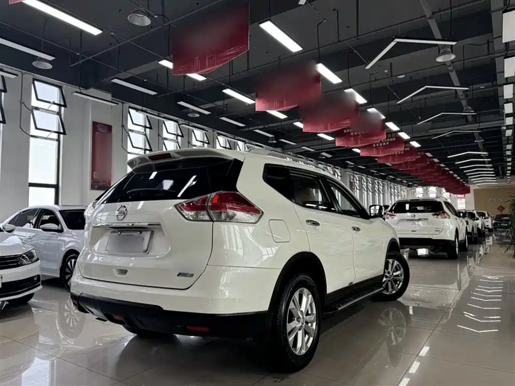 Nissan X-Trail 2016 — фото 7