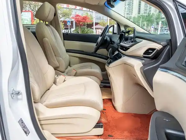 Buick GL8 2023