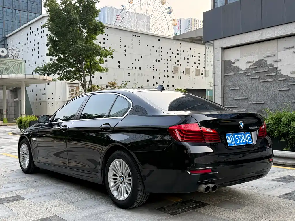 BMW 5 Series 2016