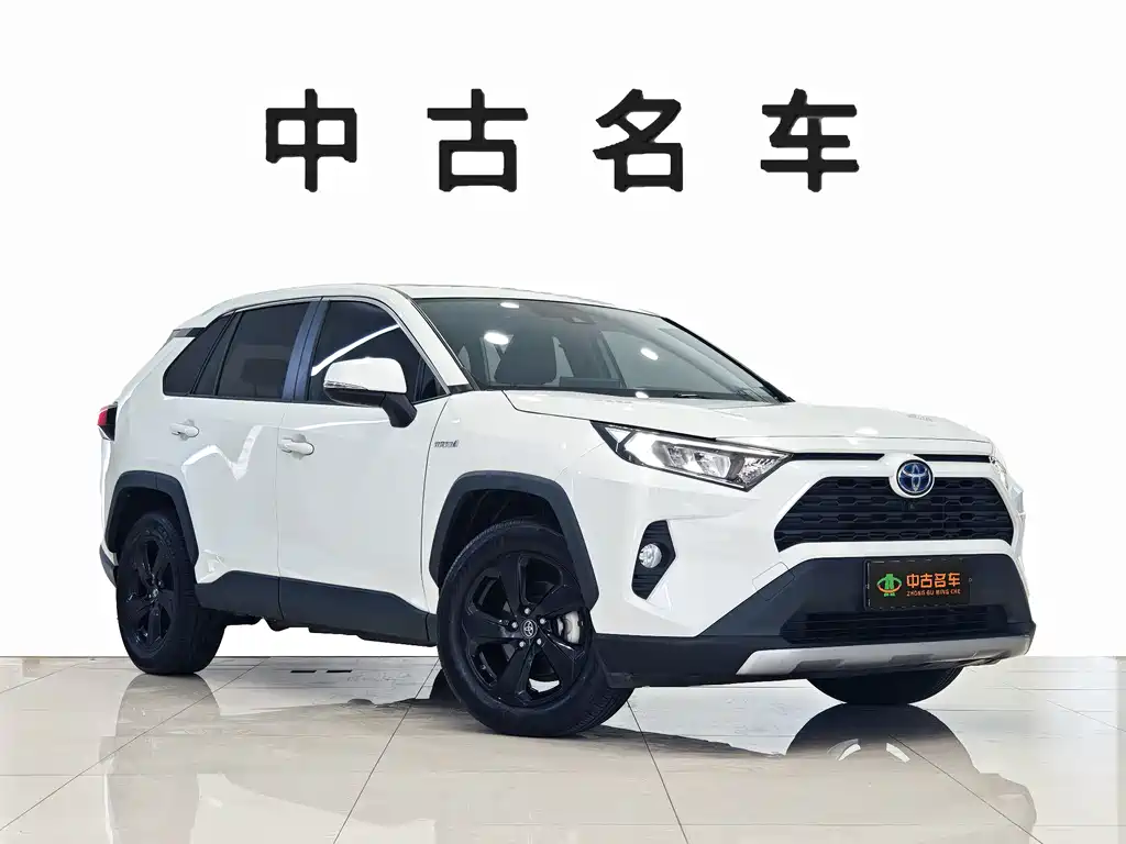 Toyota RAV4 2022 — фото 3