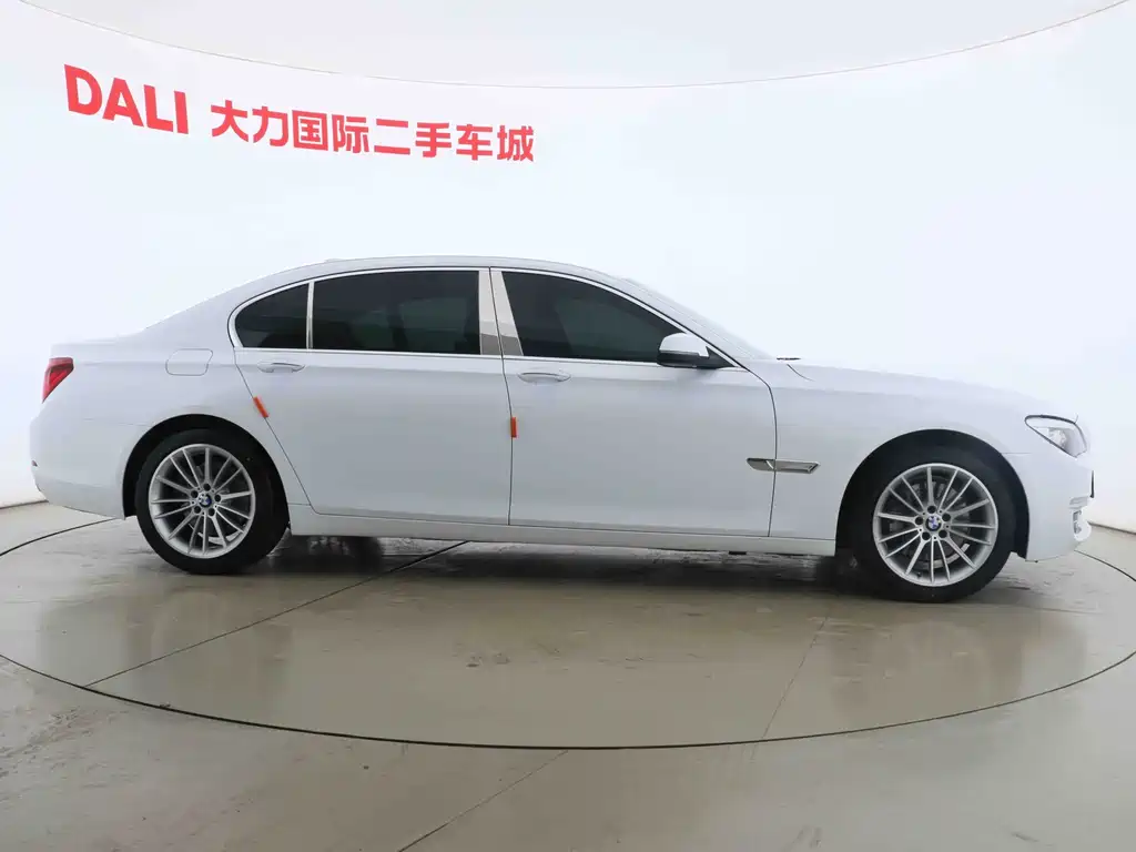 BMW 7 Series 2014 — фото 4
