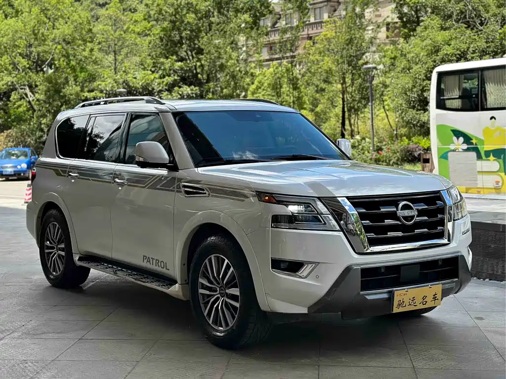 Nissan Patrol 2023 — фото 3