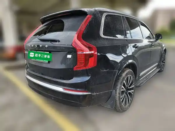 Volvo XC90 Plug-In Hybrid 2024
