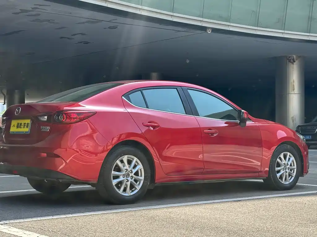 Mazda 3 Axela 2016 — фото 7