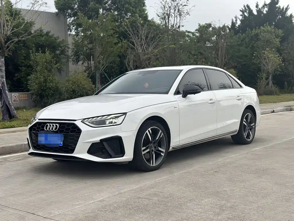 Audi A4L 2022