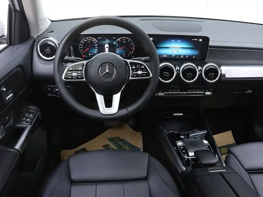 Mercedes-Benz GLB 2020 — фото 28