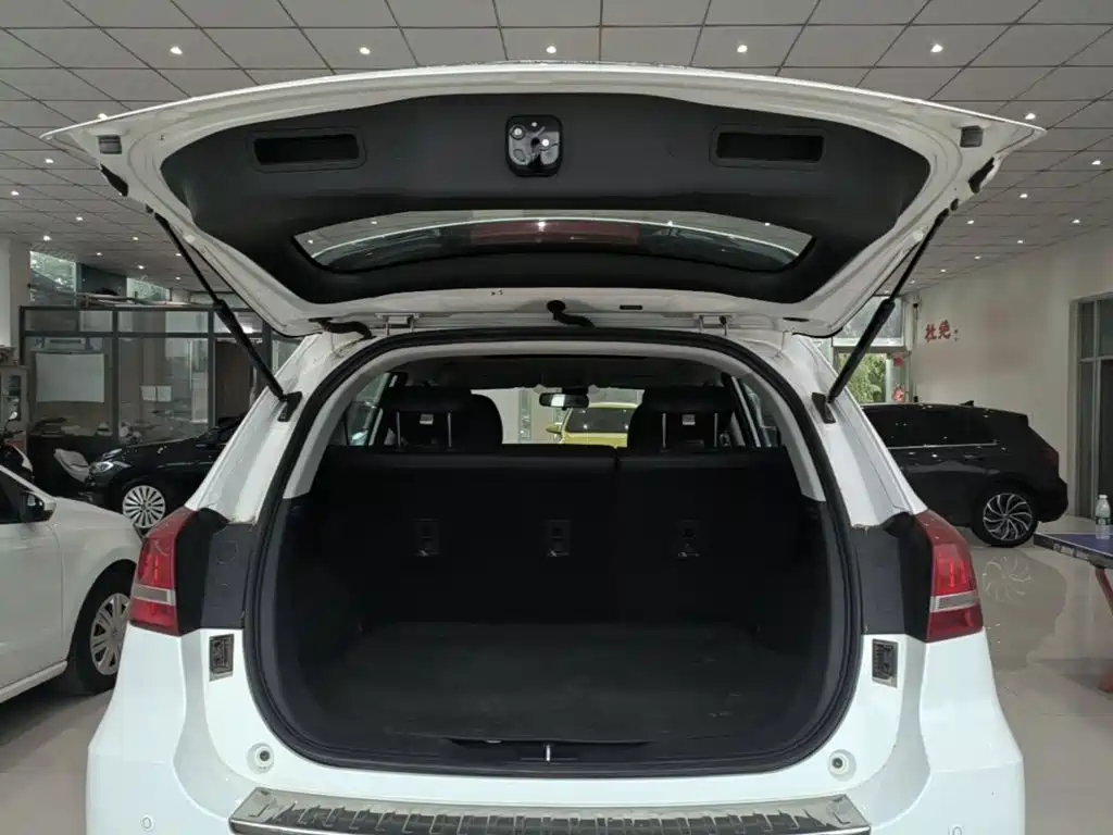 Haval H2 2015 — фото 19