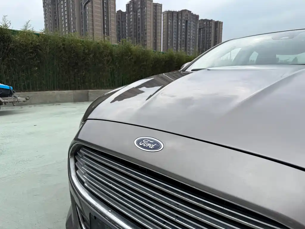 Ford Mondeo 2015 — фото 5