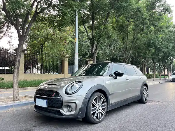 MINI Clubman 2020