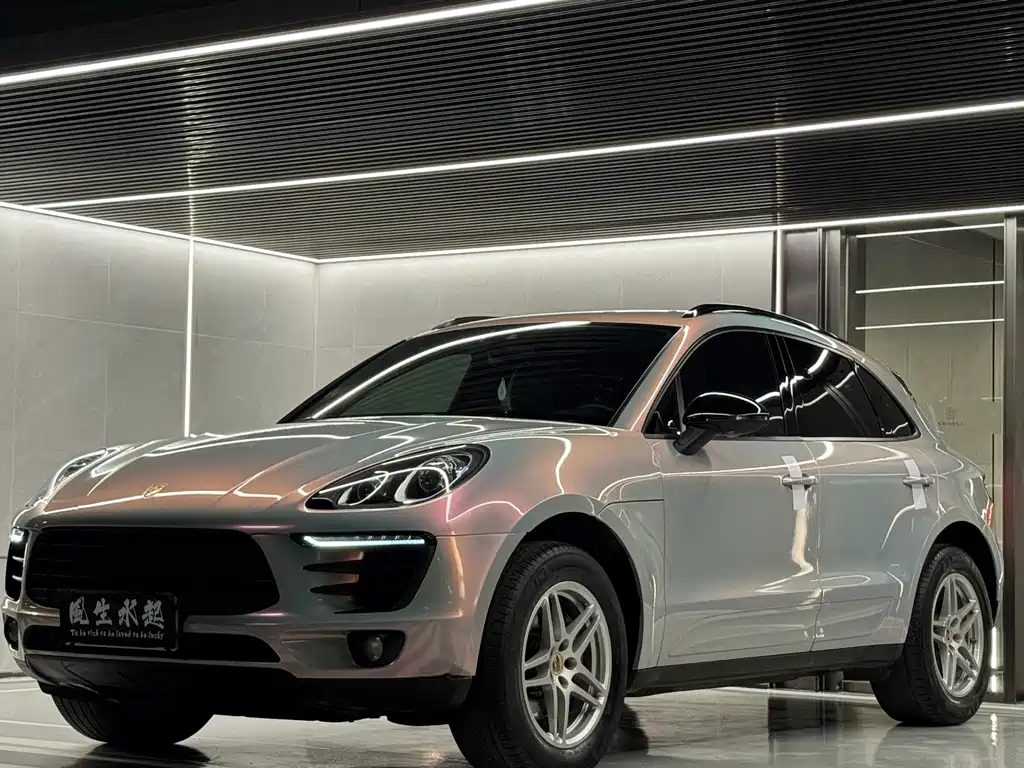 Porsche Macan 2017 — фото 1