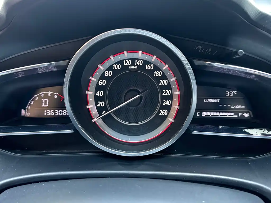 Mazda 3 Axela 2016 — фото 15