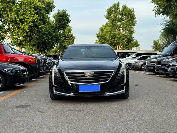 Cadillac CT6 2017