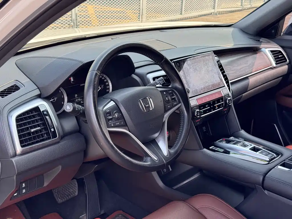 Honda UR-V 2019 — фото 11