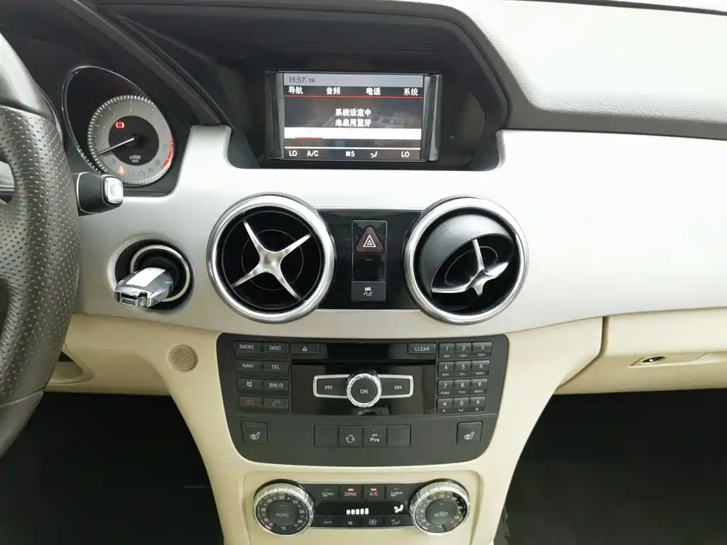 Mercedes-Benz GLK-Class 2014 — фото 12
