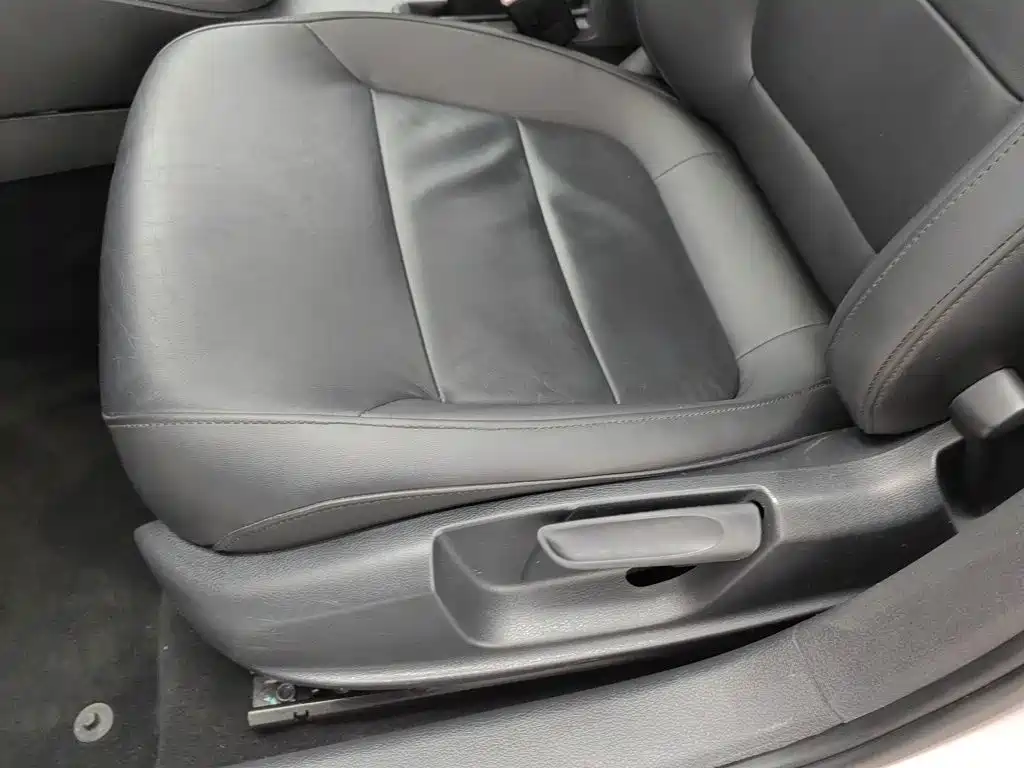 Volkswagen Sagitar 2015 — фото 20