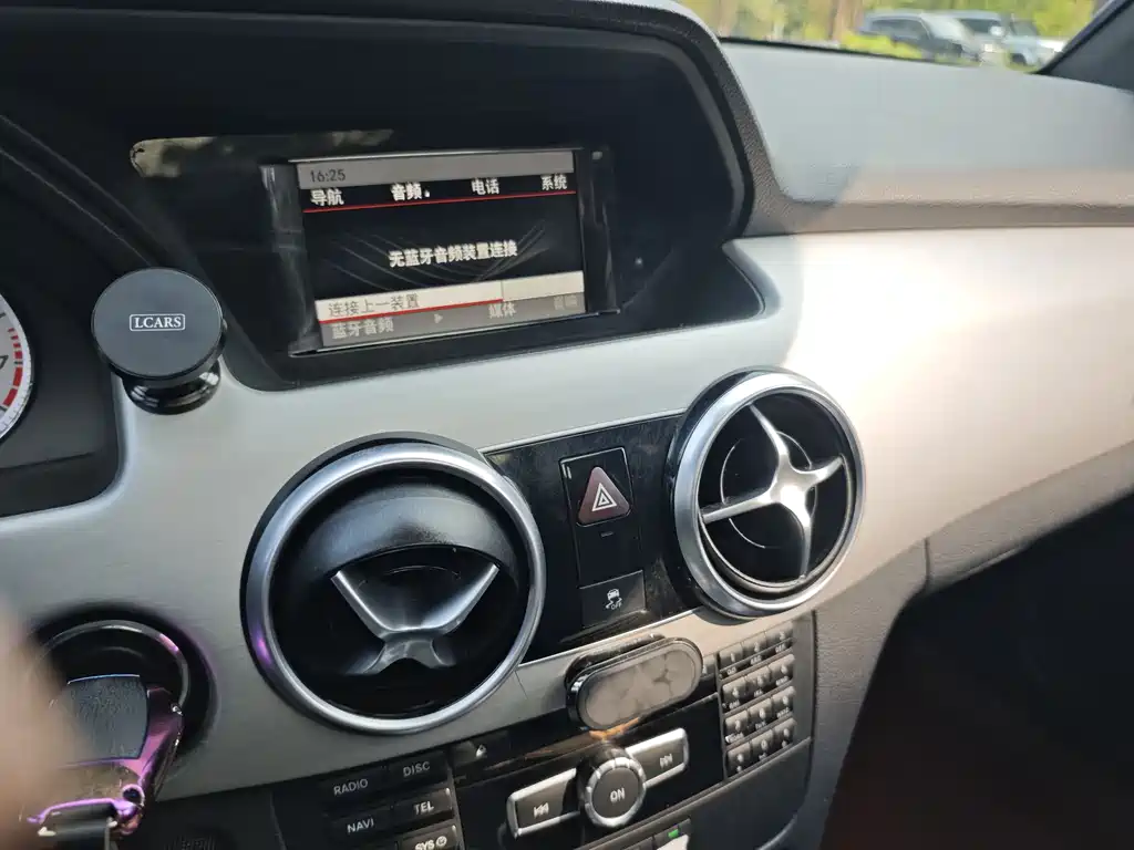 Mercedes-Benz GLK-Class 2015 — фото 15