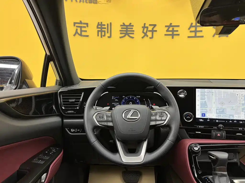 Lexus NX 2025 — фото 7