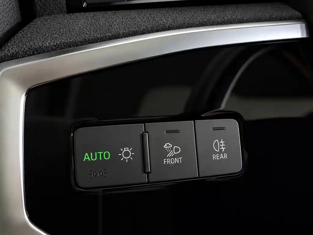 Audi Q3 2022 — фото 19