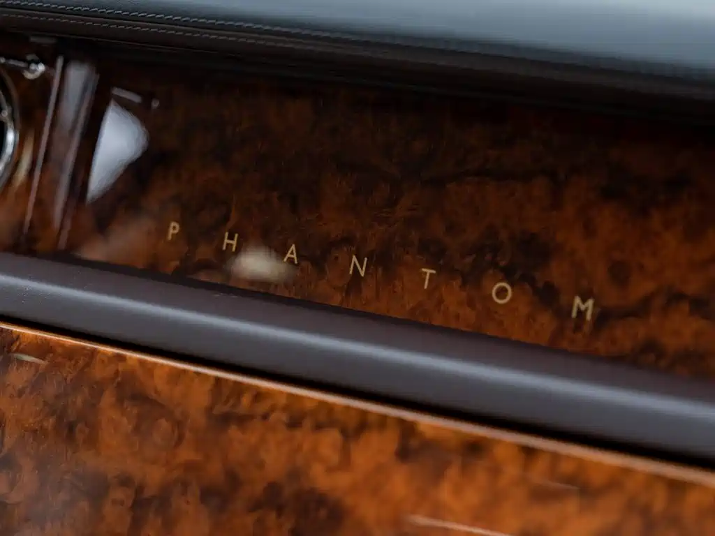 Rolls-Royce Phantom 2012 — фото 19