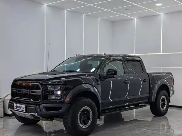 Ford F-150 Raptor 2018