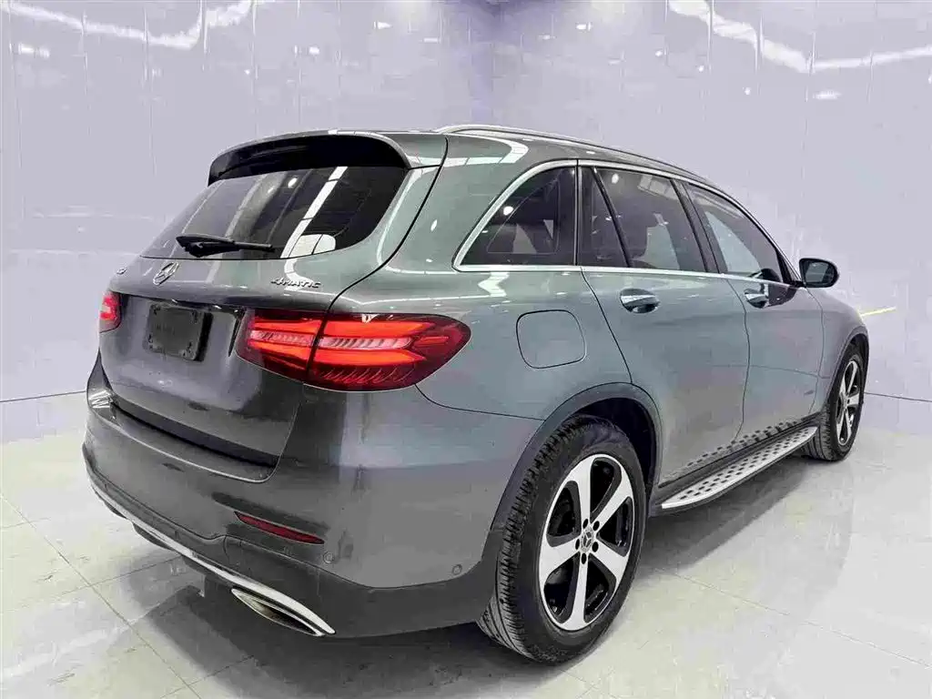 Mercedes-Benz GLC 2018 — фото 6