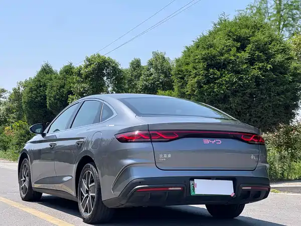 BYD Qin L 2024