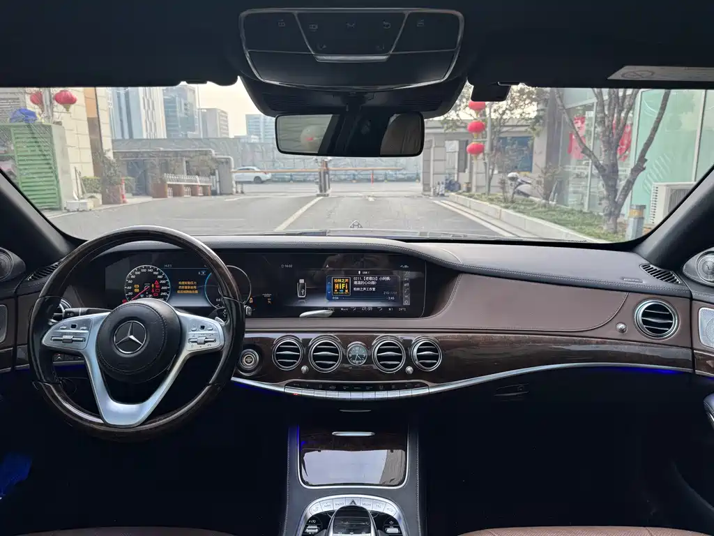 Mercedes-Benz S-Class 2018 — фото 18