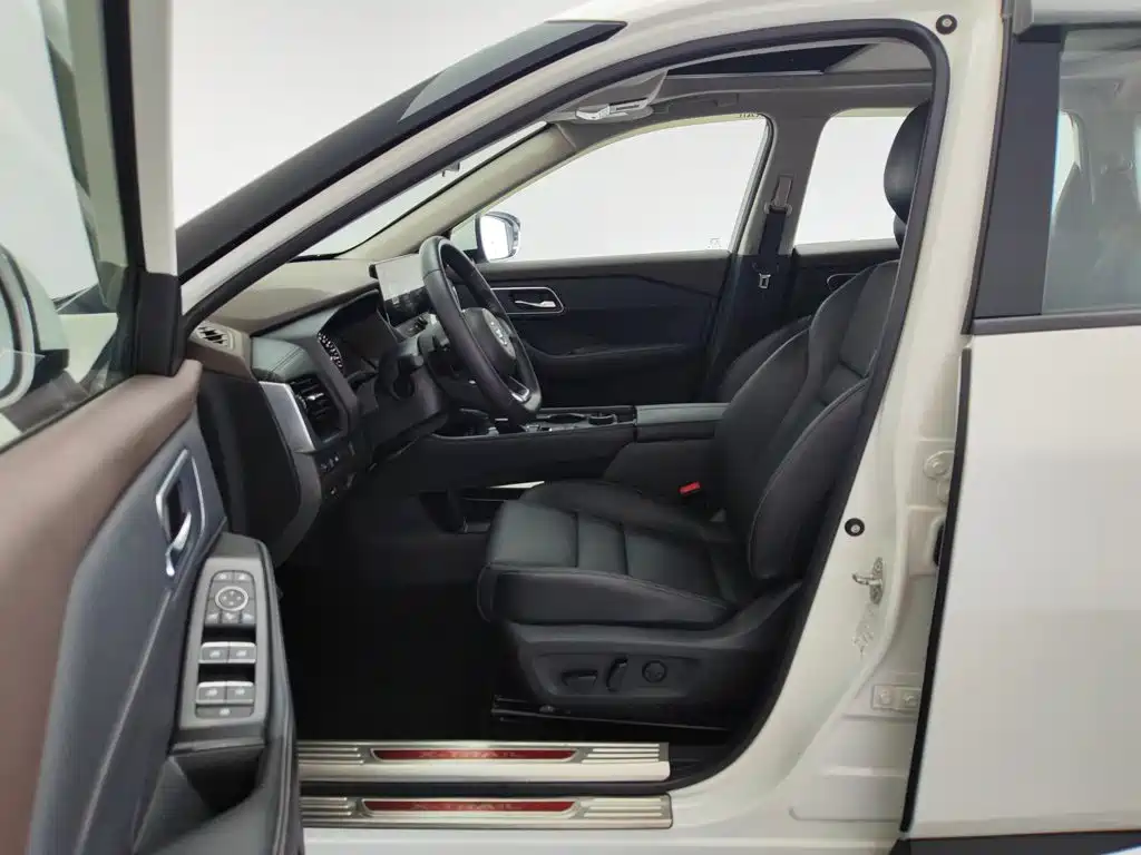 Nissan X-Trail 2022 — фото 10