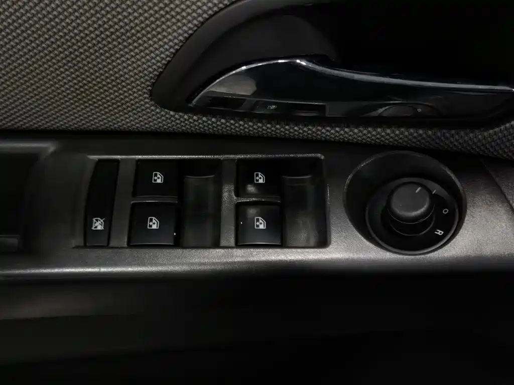 Chevrolet Cruze 2011 — фото 9