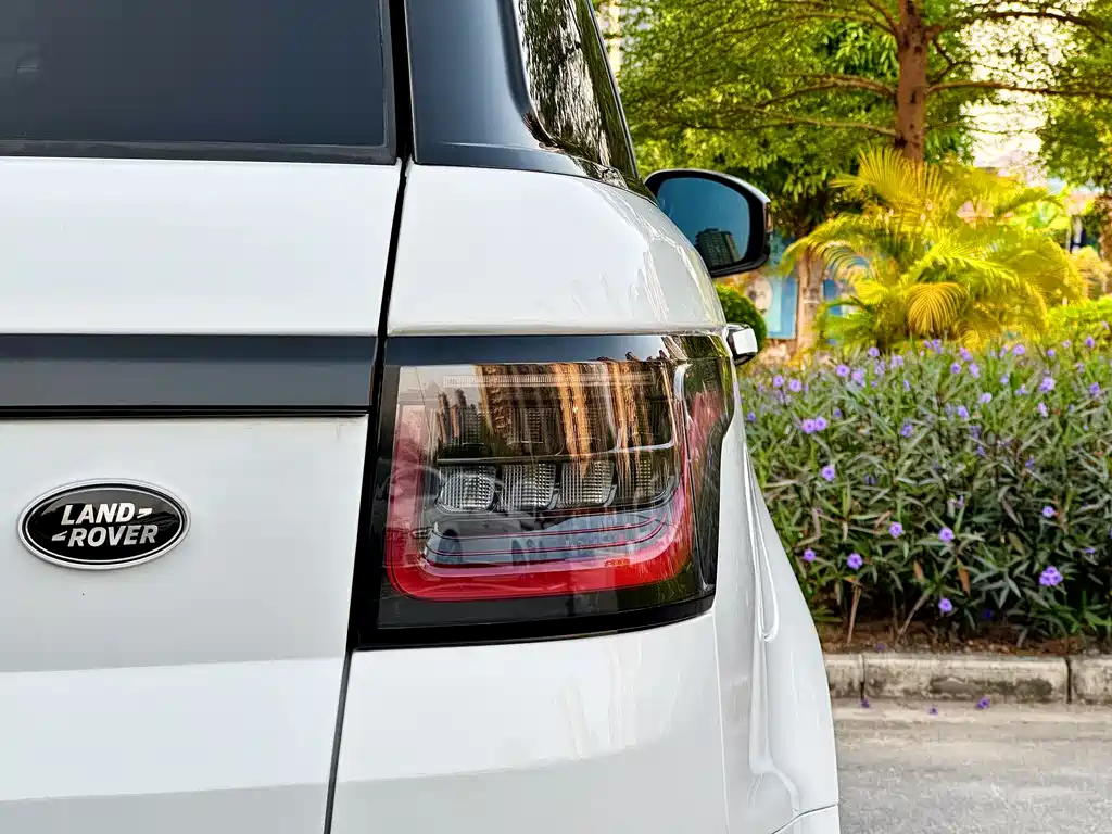 Land Rover Range Rover Sport 2014 — фото 29