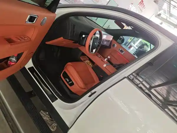 Li Auto L7 2025