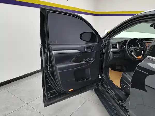 Toyota Highlander 2019