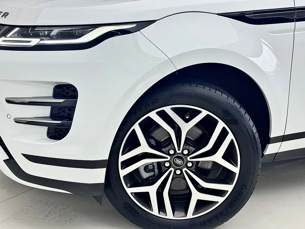 Land Rover Evoque 2026 — фото 7