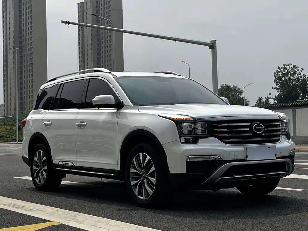 GAC Motor Trumpchi GS8 2018 — фото 3