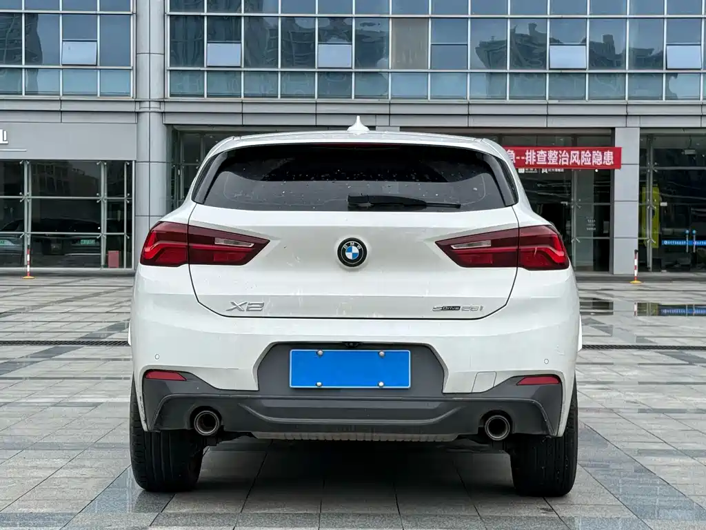 BMW X2 2023 — фото 5