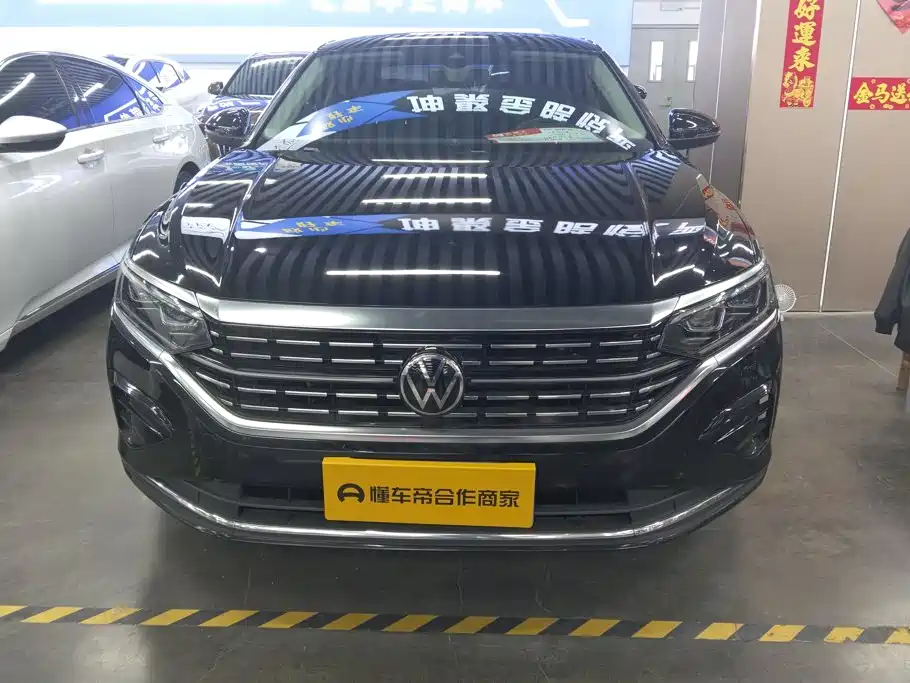 Volkswagen Passat 2021