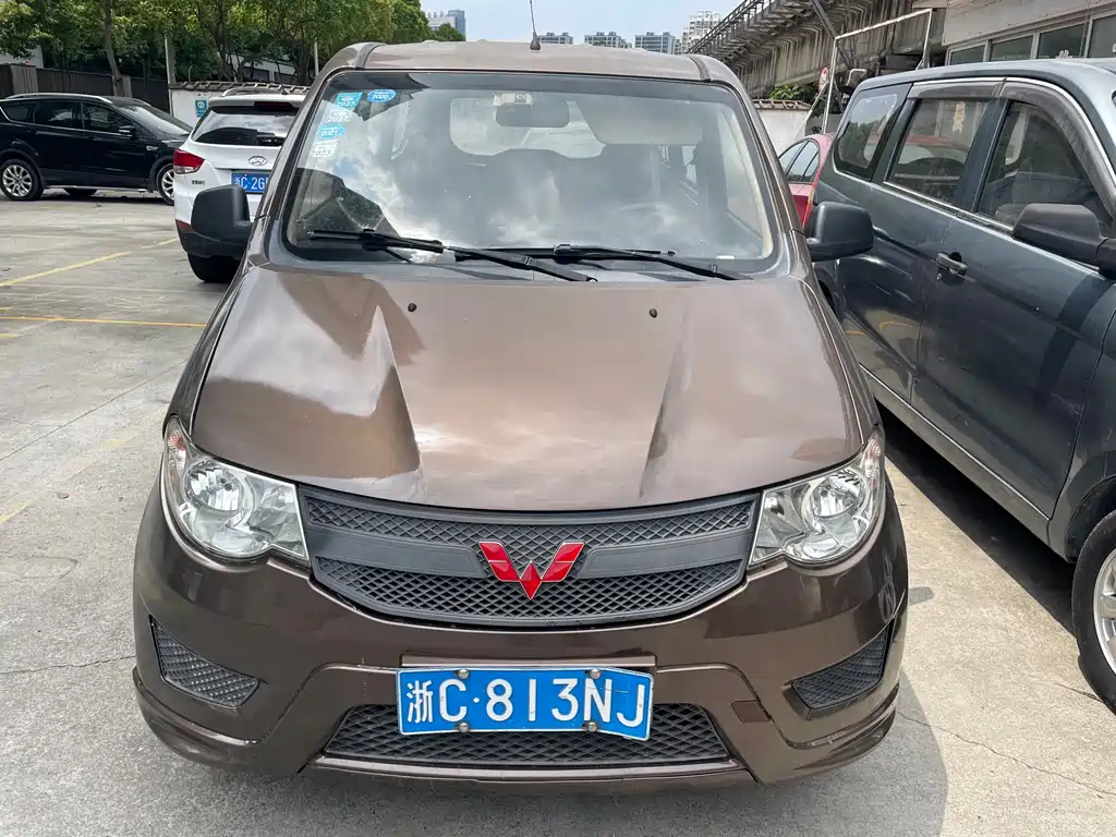 Wuling Hongguang 2017