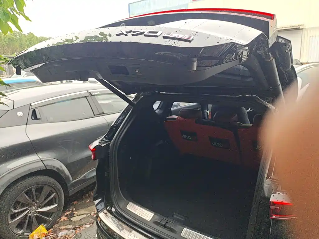 Jetour Jietu X70 PLUS 2023 — фото 15