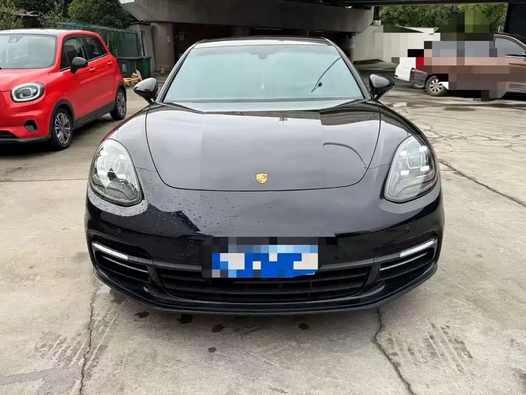 Porsche Panamera 2020