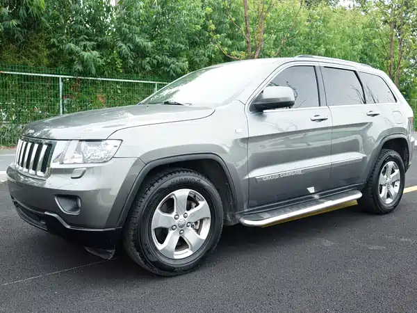 Jeep Grand Cherokee 2013
