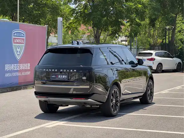Land Rover Range Rover 2025
