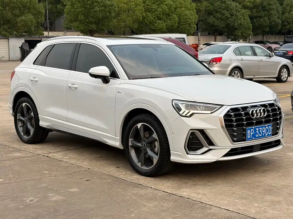 Audi Q3 2022