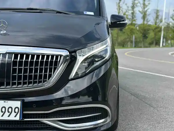 Mercedes-Benz V-Class 2021