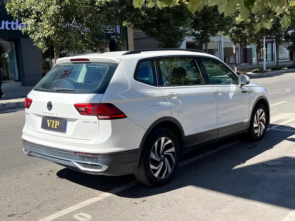 Volkswagen Tiguan L 2022 — фото 6