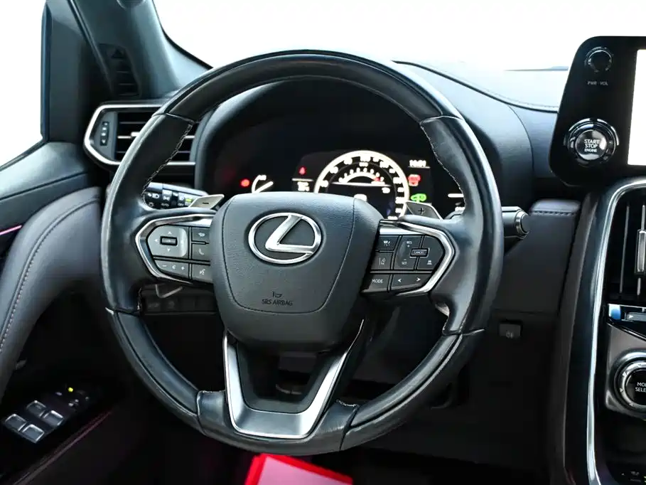 Lexus LX 2024 — фото 16
