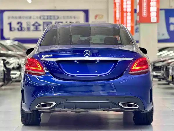 Mercedes-Benz C-Class 2021