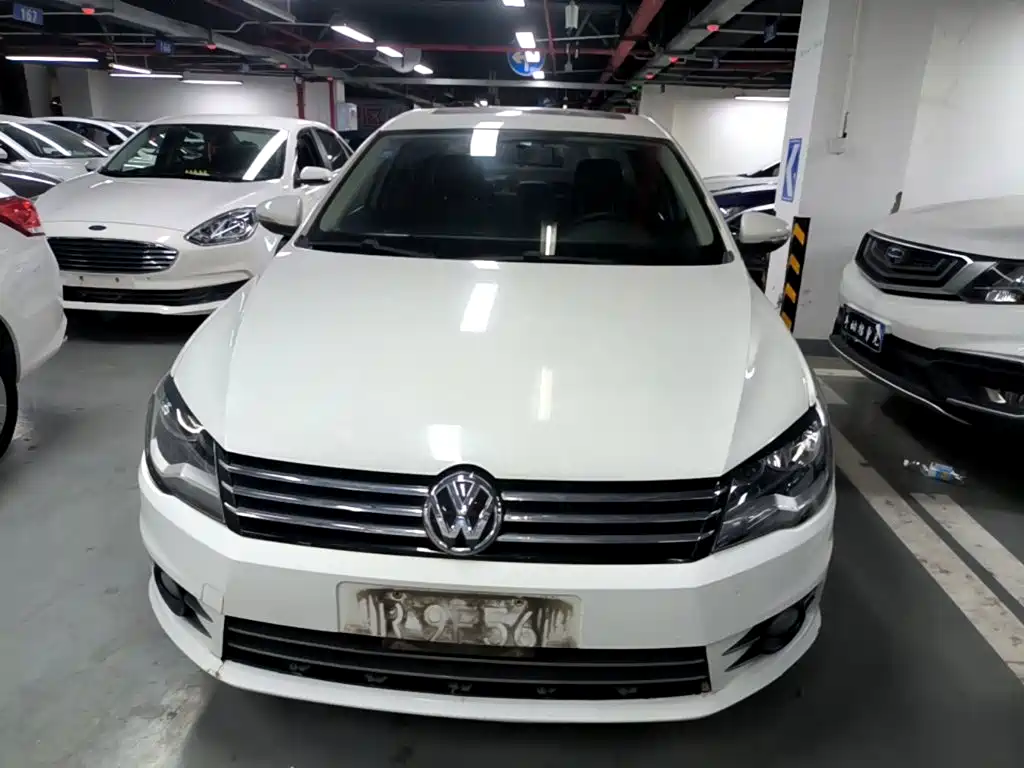 Volkswagen Bora 2015