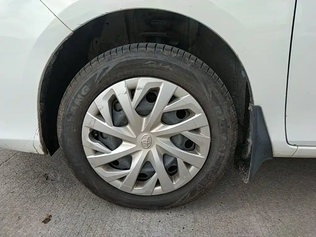 Toyota Vios 2022 — фото 23