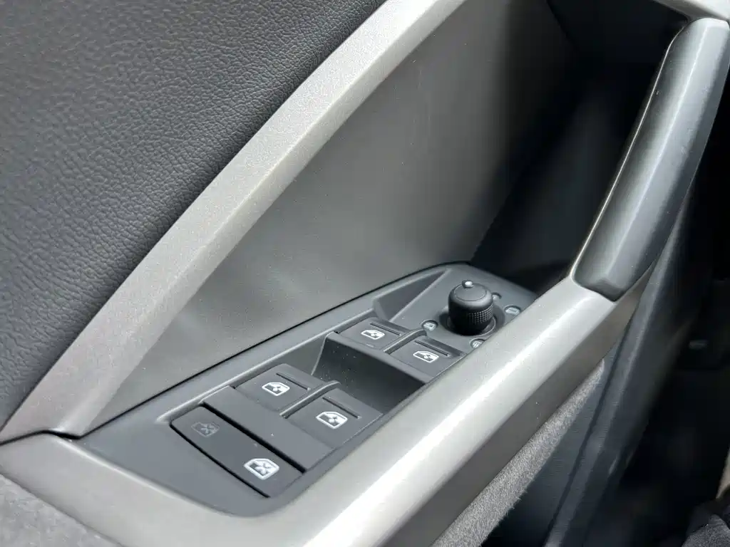 Audi Q3 2022 — фото 17